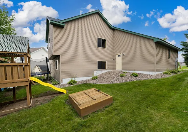 Photo 3 of Sale Pending at 1202 Sunset Blvd NW, Montgomery, MN 56069 | MLS# 7093164 | Listing updated on 2026-09-19