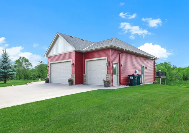 Homes for sale in Saint Augusta, MN | 2423 Jewel St, Saint Augusta, MN 56301 | MLS# 7093169