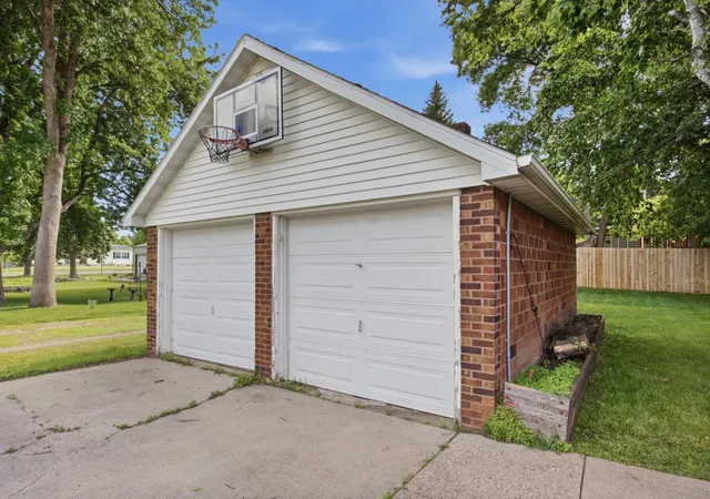 Homes for sale in Hawley, MN | 415 9th St, Hawley, MN 56549 | MLS# 7093171