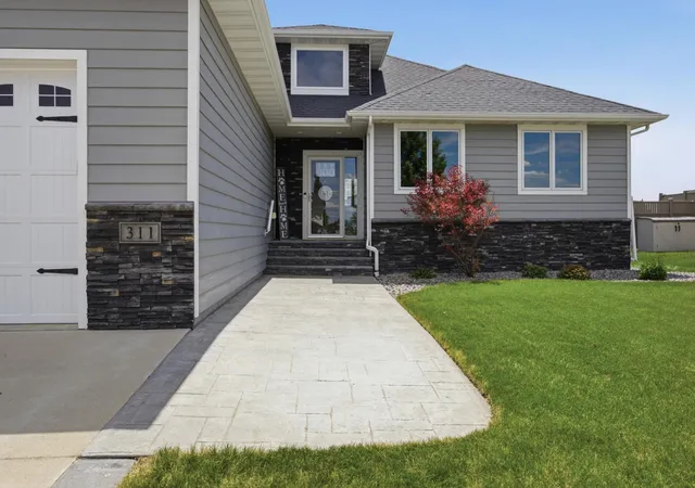 3rd image of 311 39Th Ave E, West Fargo, ND 58078 | MLS# 7093172