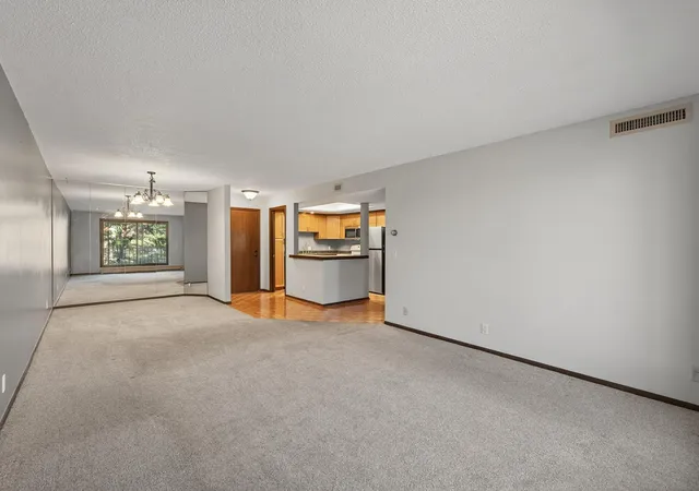 5th image of 4710 58Th Ave N #202, Crystal, MN 55429 | MLS# 7093174