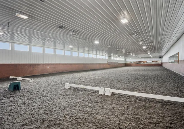 5th image of 2822 Jean Duluth Rd, Duluth, MN 55804 | MLS# 7093176
