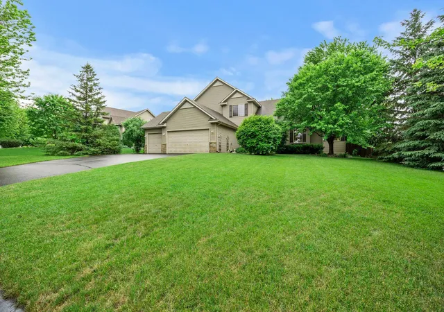 Homes for sale in Saint Bonifacius, MN | 3859 Games Dr, Saint Bonifacius, MN 55375 | MLS# 7093245
