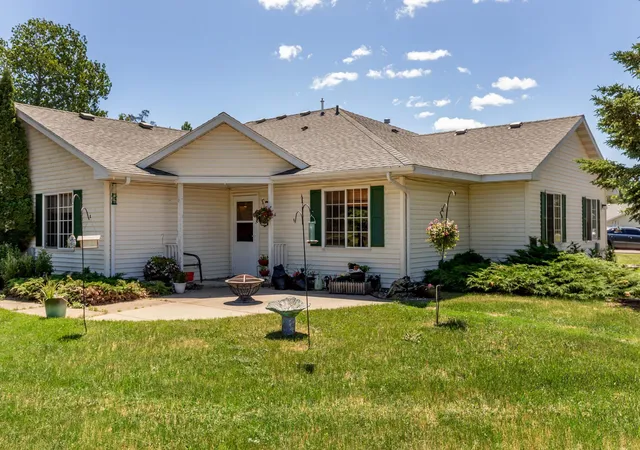 Homes for sale in Crosslake, MN | 37440 Carefree Dr #1, Crosslake, MN 56442 | MLS# 7093247