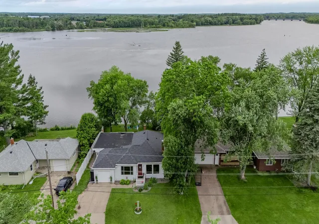Homes for sale in Little Falls, MN | 1019 Riverview Dr, Little Falls, MN 56345 | MLS# 7093260
