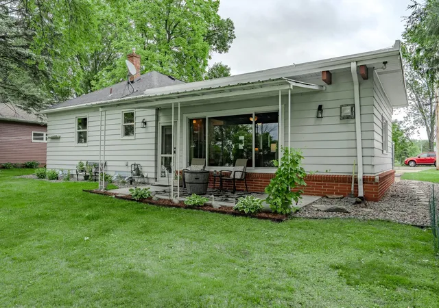 Homes for sale in Little Falls, MN | 1019 Riverview Dr, Little Falls, MN 56345 | MLS# 7093260