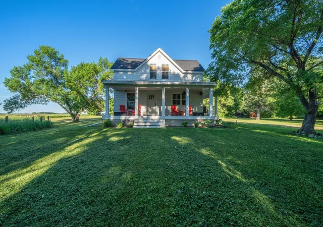 1st image of 28555 810th Ave, Graceville, MN 56240 | MLS# 7093327