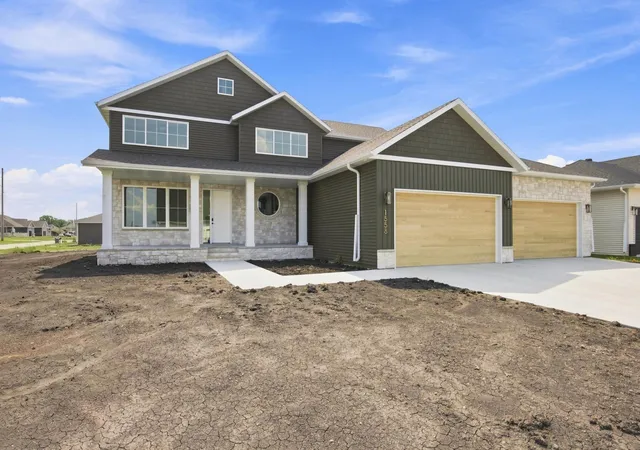Photo 1 of Single family home for sale at 1558 75th Avenue S, Fargo, ND 58104 | MLS# 7093334 | Listing updated on 2026-10-07