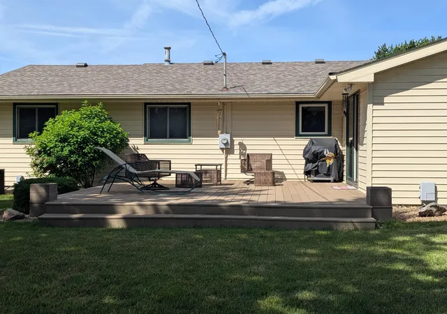 Homes for sale in Albert Lea, MN | 1111 Skylark Ln, Albert Lea, MN 56007 | MLS# 7093343