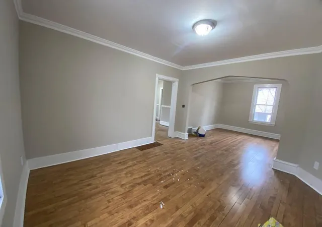 Photo 4 of House for sale at 909 27th Avenue NE, Minneapolis, MN 55418 | MLS# 7093344 | Listing updated on 2026-09-02