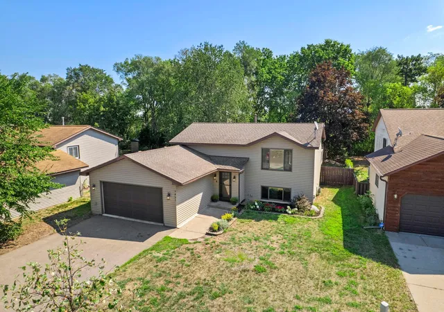 25th image of 9807 Heath Ave S, Cottage Grove, MN 55016 | MLS# 7093347