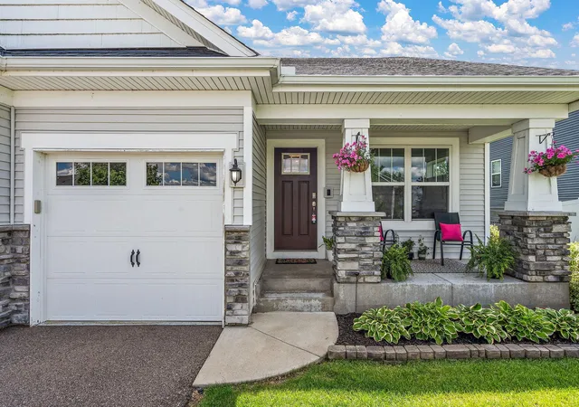 Photo 3 of Single family home for sale at 715 Boulder Pass St, Jordan, MN 55352 | MLS# 7093364 | Listing updated on 2026-06-29