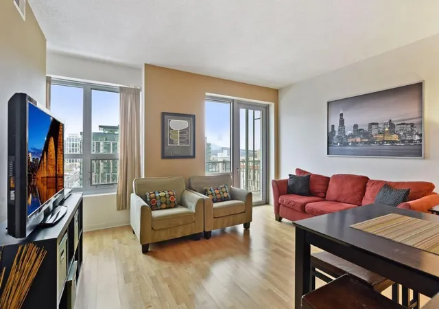 5th image of 929 Portland Ave S #1203, Minneapolis, MN 55404 | MLS# 7093385