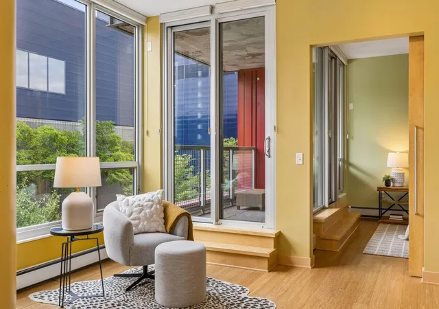 5th image of 901 S 2nd Street #207, Minneapolis, MN 55415 | MLS# 7093409