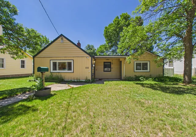 Photo 2 of Sale Pending at 111 29th Avenue N, Saint Cloud, MN 56303 | MLS# 7093422 | Listing updated on 2026-09-04