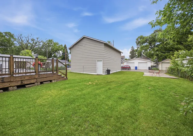 Homes for sale in Fargo, ND | 455 16th Ave S, Fargo, ND 58103 | MLS# 7093497