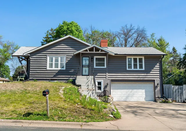 Homes for sale in Brooklyn Center, MN | 7000 Dallas Rd, Brooklyn Center, MN 55430 | MLS# 7093558
