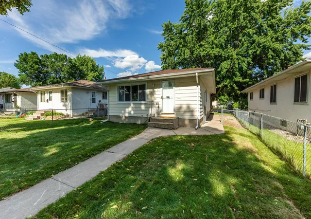 Homes for sale in Minneapolis, MN | 5214 Oliver Ave N, Minneapolis, MN 55430 | MLS# 7093593