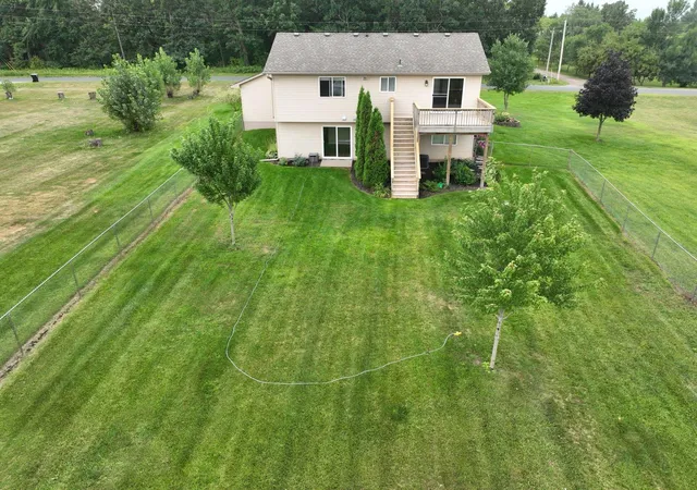 3rd image of 10590 257Th Ave Nw, Zimmerman, MN 55398 | MLS# 7093597