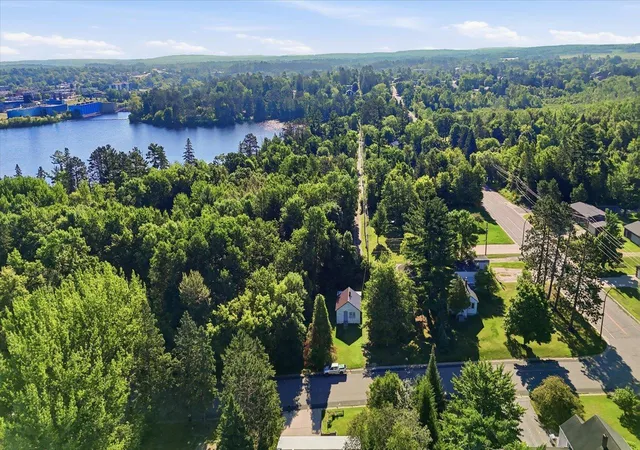 Photo 4 of Single family home for sale at 310 SW 8th Avenue, Grand Rapids, MN 55744 | MLS# 7093602 | Listing updated on 2026-07-27
