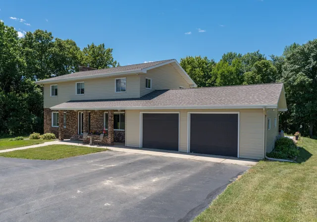 2nd image of 24100 577th Ln, Mankato, MN 56001 | MLS# 7093608