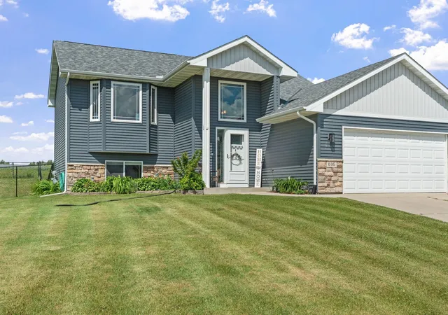 Homes for sale in Waverly, MN | 816 Cologne Ln, Waverly, MN 55390 | MLS# 7093610