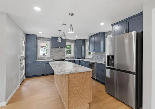 Photo 1 of Single family home for sale at 720 Fir Ave, Bird Island, MN 55310 | MLS# 7093611 | Listing updated on 2026-10-27
