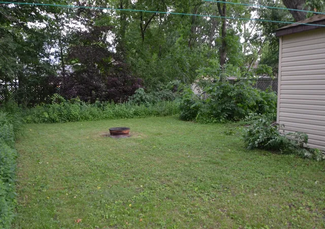 4th image of 318 N Austin Ave, Litchfield, MN 55355 | MLS# 7093689