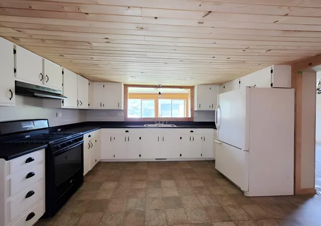 Photo 3 of Sale Pending at 25924 185th Avenue SW, Crookston, MN 56716 | MLS# 7093717 | Listing updated on 2026-09-04