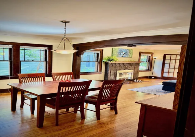 2nd image of 3706 Dupont Ave N, Minneapolis, MN 55412 | MLS# 7093723