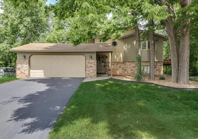 1st image of 2700 98th Ave N, Brooklyn Park, MN 55444 | MLS# 7093785