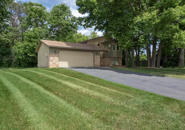 2nd image of 2700 98th Ave N, Brooklyn Park, MN 55444 | MLS# 7093785