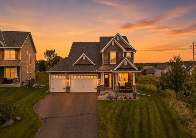 1st image of 9684 7th St N, Lake Elmo, MN 55042 | MLS# 7093799
