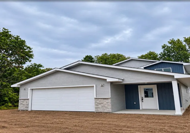 Photo 1 of Single family home for sale at 2755 229th Lane Nw, Saint Francis, MN 55070 | MLS# 7093825 | Listing updated on 2026-10-29