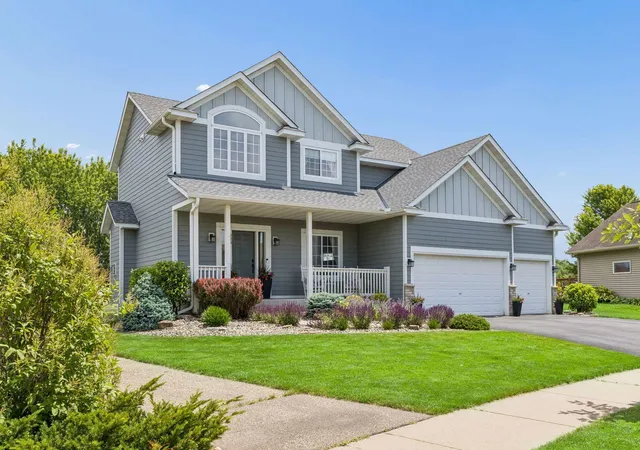 Homes for sale in River Falls, WI | 624 Dundee Ave, River Falls, WI 54022 | MLS# 7093858