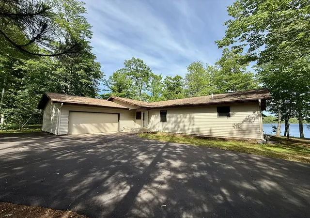 Homes for sale in Moose Lake, MN | 4826 Lazy Pine Rd, Moose Lake, MN 55767 | MLS# 7093859