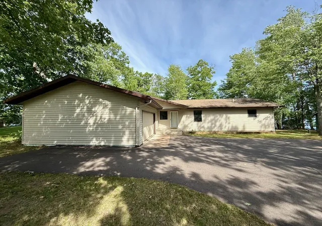 Homes for sale in Moose Lake, MN | 4826 Lazy Pine Rd, Moose Lake, MN 55767 | MLS# 7093859