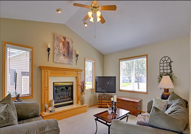 3rd image of 9202 Windsor Ter, Brooklyn Park, MN 55443 | MLS# 7093872