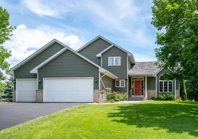 2nd image of 13522 Oakwood Dr, Rogers, MN 55374 | MLS# 7093878