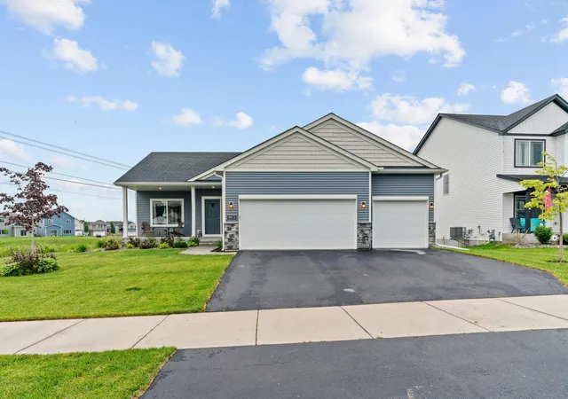 1st image of 9973 32nd St Ne, Saint Michael, MN 55376 | MLS# 7093887