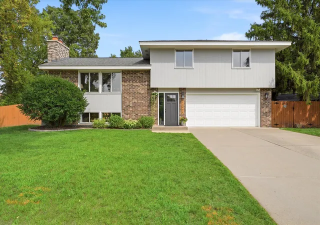 Photo 1 of Sale Pending at 12904 Jackson Cir Ne, Minneapolis, MN 55434 | MLS# 7093890 | Listing updated on 2026-08-29