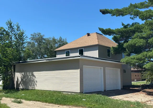 3rd image of 315 Central Ave Nw, Cass Lake, MN 56633 | MLS# 7093919