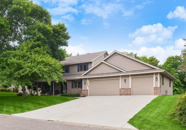 1st image of 3205 Julian Dr, Chaska, MN 55318 | MLS# 7093922
