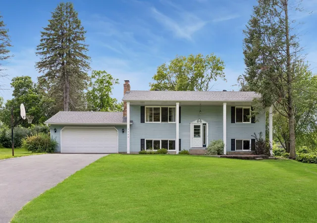 Homes for sale in Excelsior, MN | 5900 Afton Rd, Excelsior, MN 55331 | MLS# 7093951