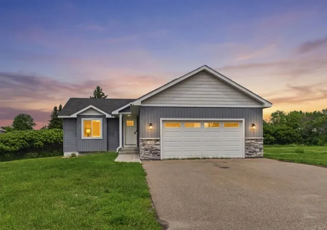 Homes for sale in New Richmond, WI | 365 Paperjack Dr, New Richmond, WI 54017 | MLS# 7094003