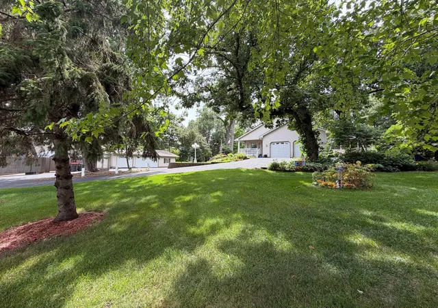 33rd image of 20966 Davenport St Ne, Cedar, MN 55011 | MLS# 7094055
