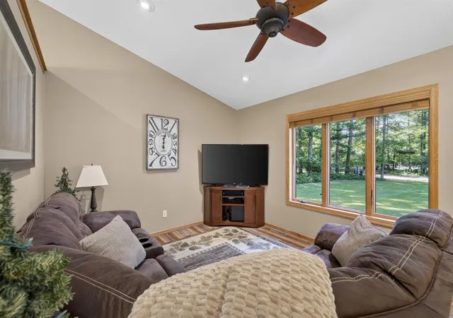Homes for sale in Nisswa, MN | 6108 Bittersweet Ln, Nisswa, MN 56468 | MLS# 7094062