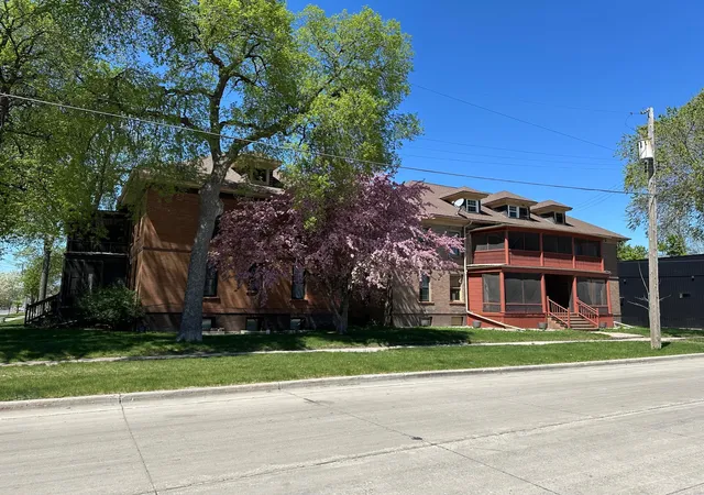 3rd image of 117 11 St S, Fargo, ND 58103 | MLS# 7094067