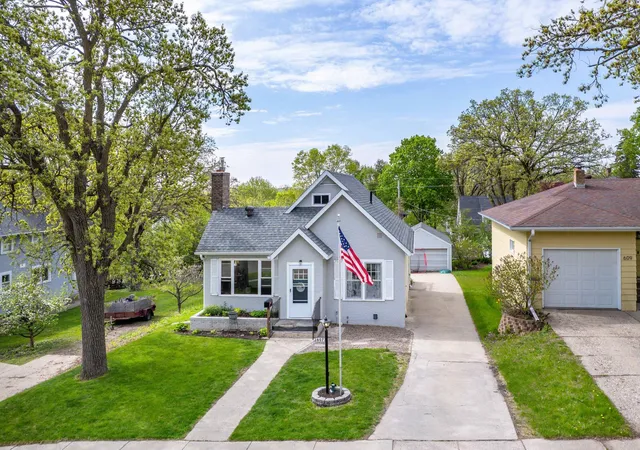 Homes for sale in Fergus Falls, MN | 607 W Summit Ave, Fergus Falls, MN 56537 | MLS# 7094086