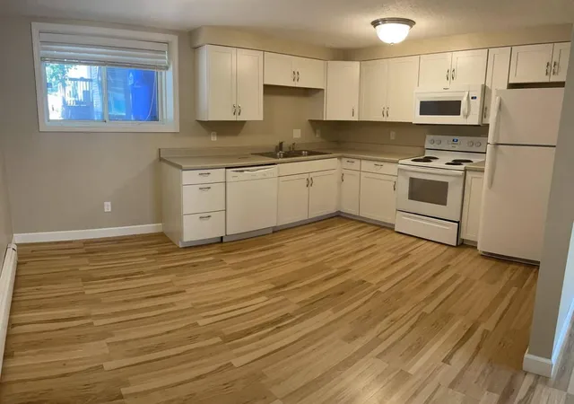 2nd image of 1305 16 1/2 St S, Fargo, ND 58103 | MLS# 7094116
